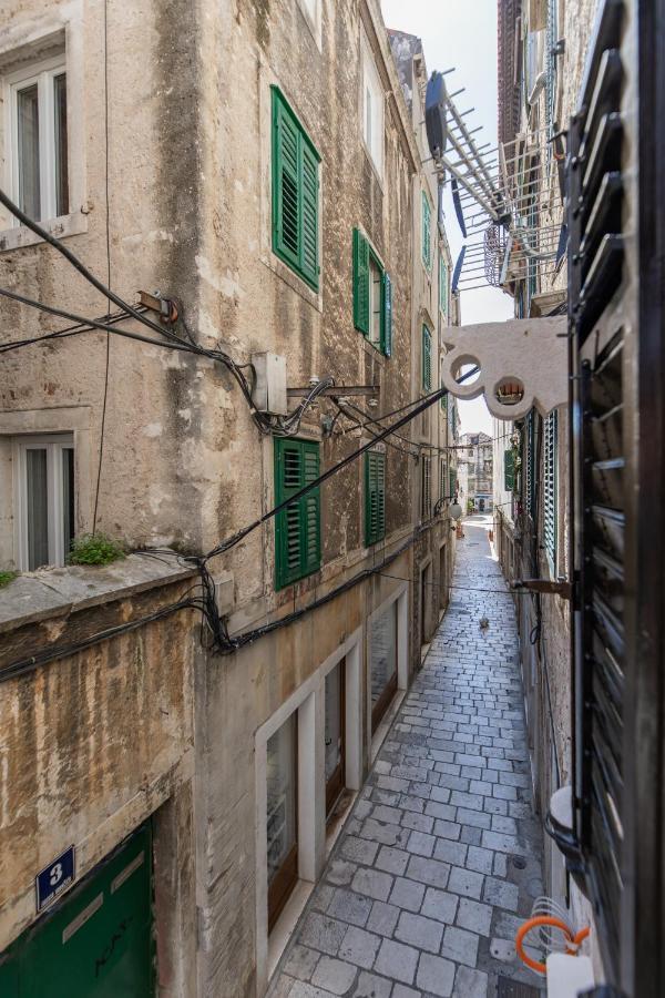 Stanley Helenski - Apartment In Old Town Šibenik Eksteriør bilde